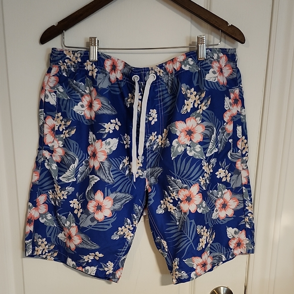 Tropical Floral Blue Men's Board Shorts